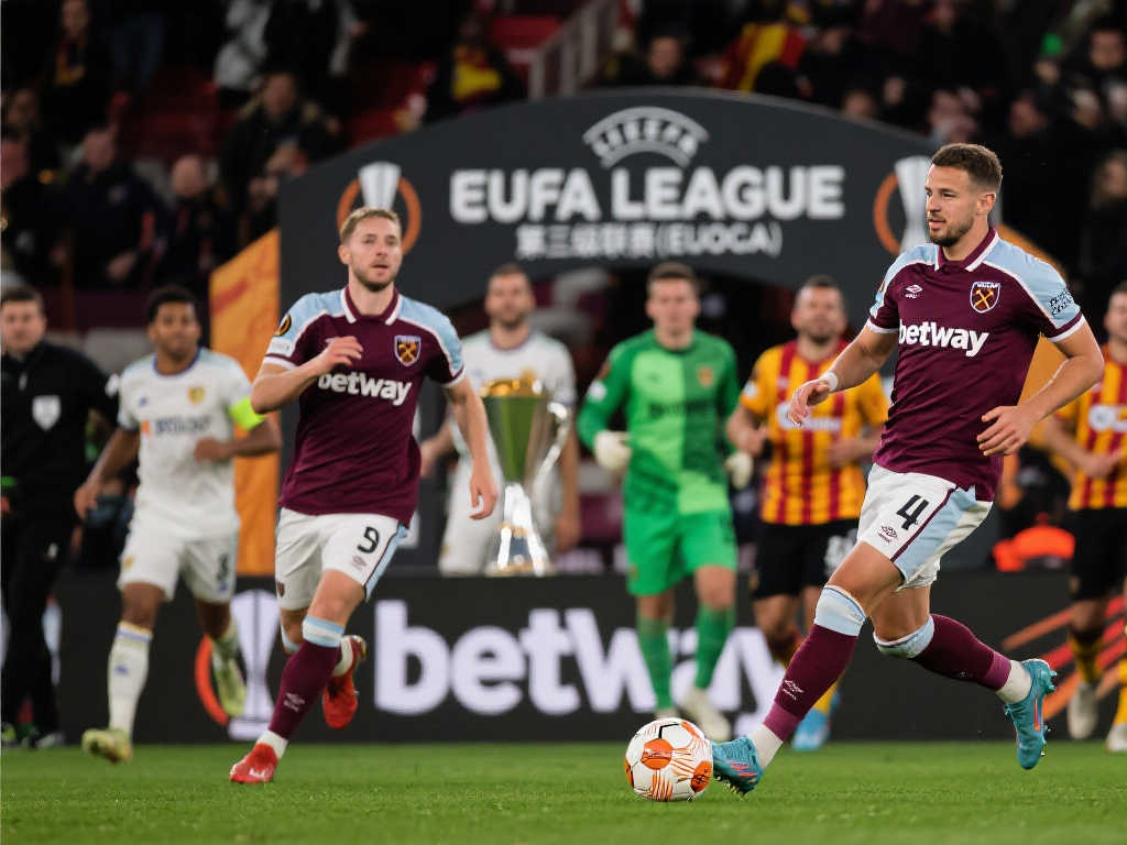 英超三强晋级欧战决赛，确保欧联杯冠军＆与西甲角逐欧协联，法意争锋欧冠